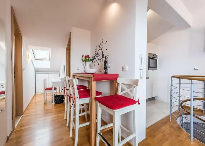 Open View Apartments